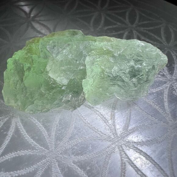 Green Fluorite Raw‎ Crystal Free Form - Picture 6 of 11